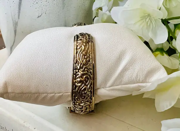 Collezio Gold Cuff Watch