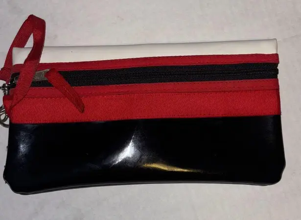 RED AND BLACK AND WHITE CLUTCH/WRISTLET SILVER HARDWARE BLACK PATENT LEATHER thumbnail 1