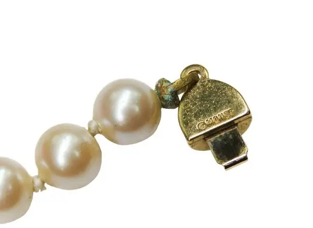 Monet 1980s Vintage Pearl Necklace Gold Accents