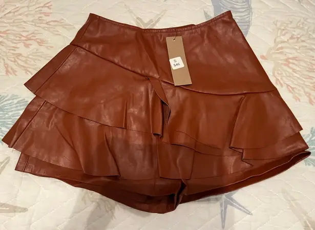 DO+BE Brown leather skort