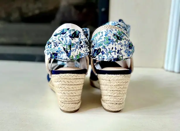 Bandolino Nettie Feminine Espadrille Wedge Sandals, Women’s 5.5