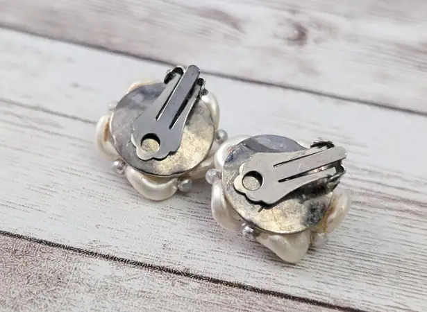 Vintage Clip On Earrings 7/8" Cream Flower Like