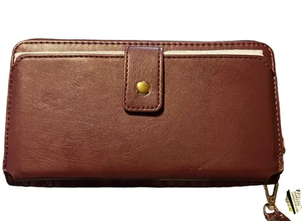 Badgley Mischka Bagdley Mischka Long Wallet