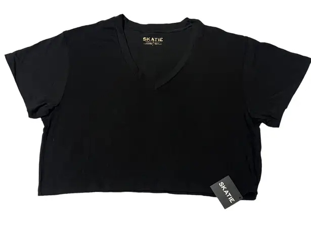 Skatie ALEXIS TEE - BLACK 