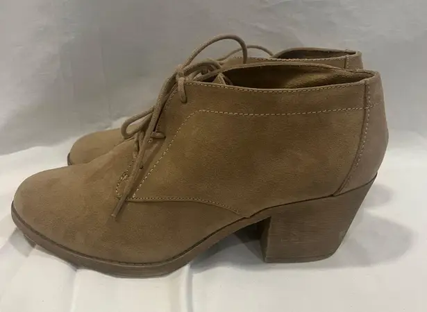 Rocket Dog Sam Coast Fabric Ankle Bootie Womens Size 10W Tan Casual Versatile