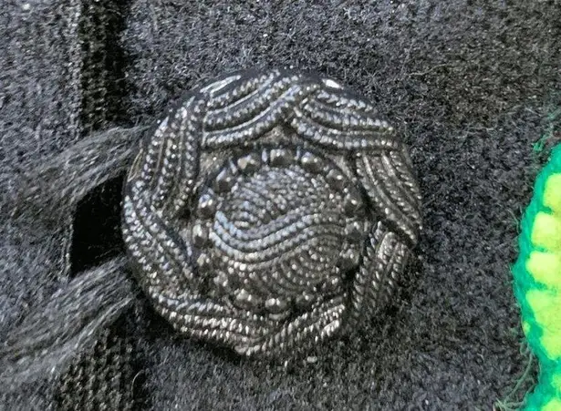 Vintage Peruvian Imports Llama Vest Folk Art Appliqué Striped Colorful Large Black