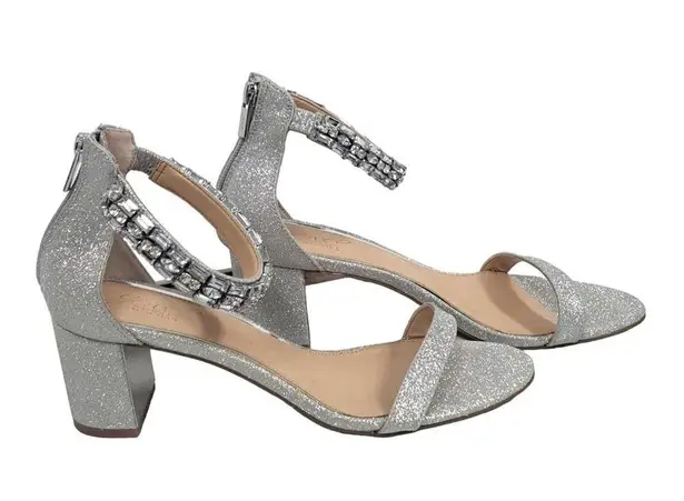 Badgley Mischka Jewel Silver sparkle sandal heels 8.5 Bracelet Ankle Strap