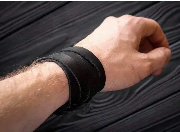 Mens and Womens Fashion Jewellery Bracelet Black