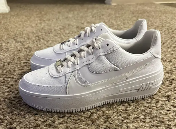 Air Force 1 Platform Size 8.5 White - $90 (35% Off Retail