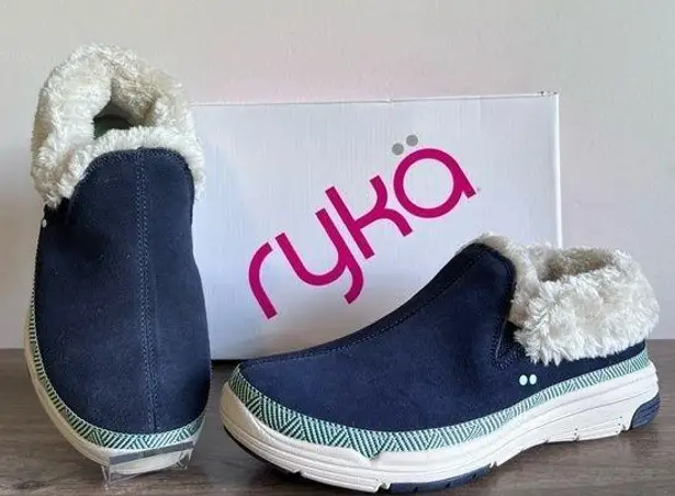 Ryka Water Repellent Adventure Mid Top Shoe Size 8.5 #B1419