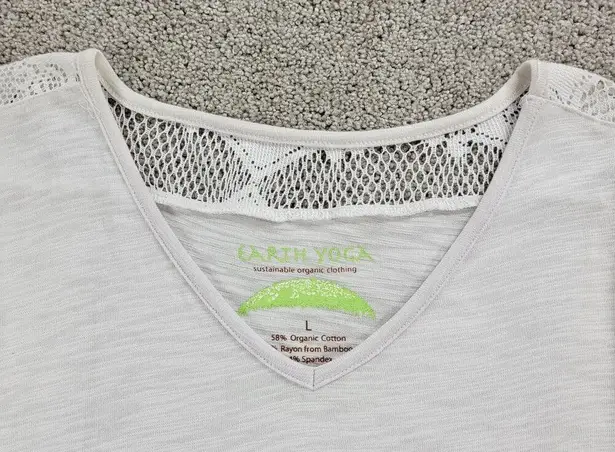 Earth Yoga Womens Top L White Lace Mesh Trim V Neck Capped Short Sleeve NEW Size L