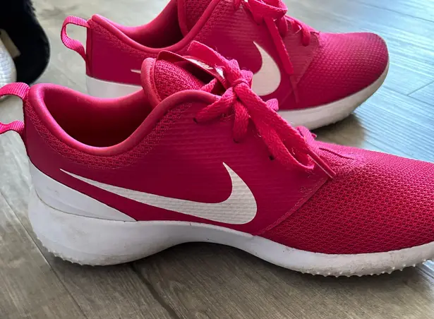 Nike Women’s Golf Shoes - Image 3