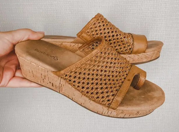 Bare traps | Brown Wedge Heel Sandal Size 9