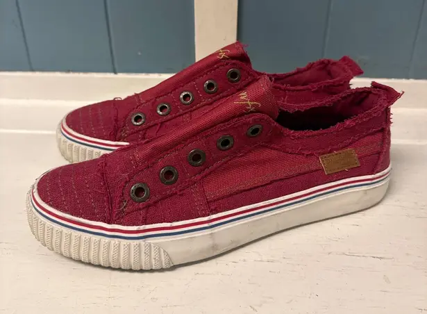 Blowfish Malibu Red Canvas Slip On Sneakers Shoes Casual Comfortable Size 7.5