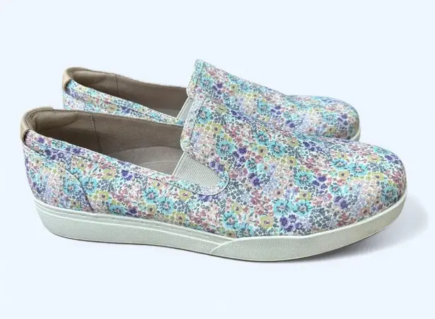 ABEO Ayla Encore Slip On Sneakers Women's Floral 8.5 Excellent Summer Feminine Purple