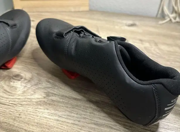 Speed Black Cycling Shoes Size 40