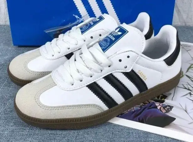 Adidas Sambas