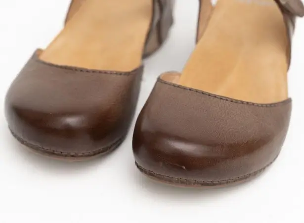 Dansko | Tiffani Milled Clog in Brown