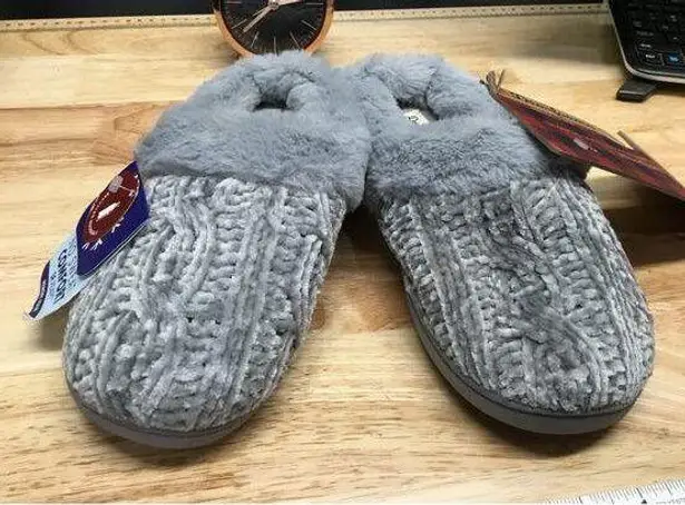 Dearfoams Chenille Womens 8 Gray Claire Cable Knit Shearling Lined Slip-On Clogs