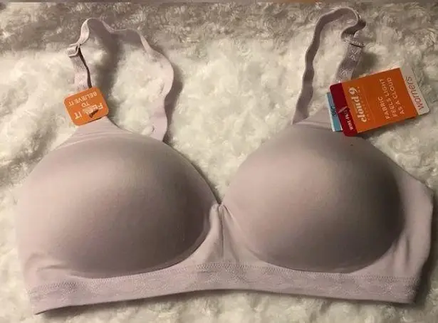 The Comfy NWT sexy Warner’s Cloud 9 38C plum v…