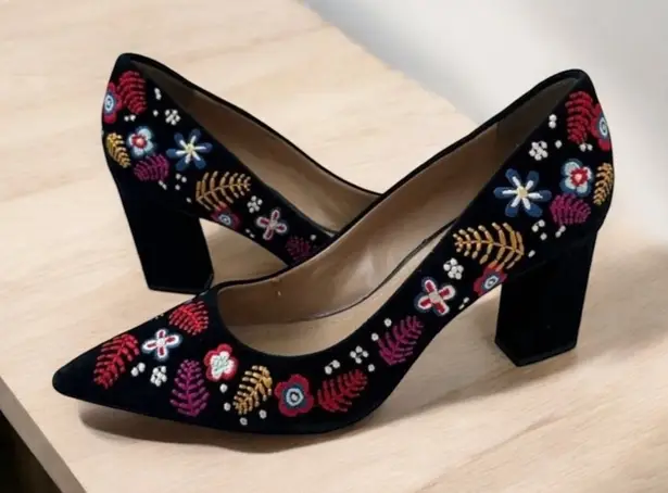 GUNMETAL Embroidered Floral Suede Heels Size 8 Red