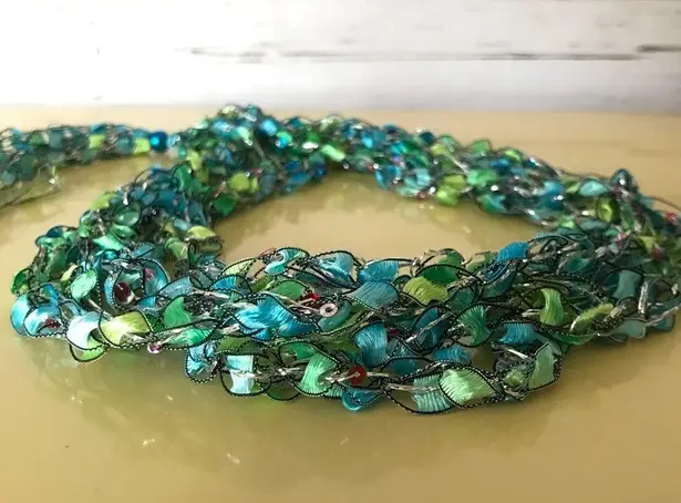 Whisper Jewels knitted necklace