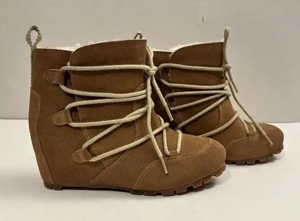 Merrell Women's Moab Wedge Polar Size 8.0