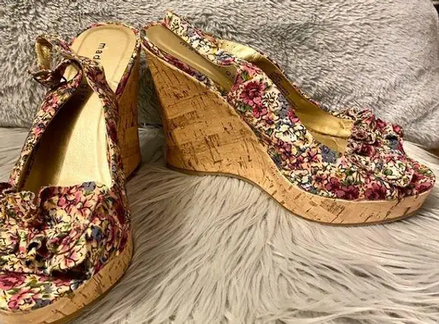 Madden Girl  Floral Wedges - Size 9