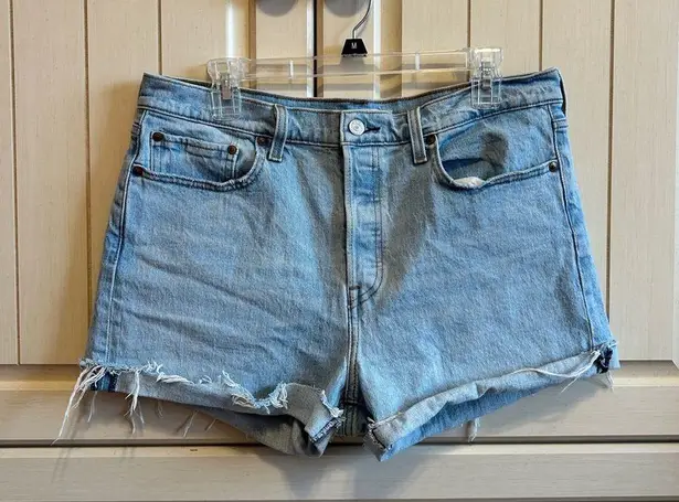 Levi's LEVI’S |‎ wedgie straight high rise light wash premium denim cut off shorts 32