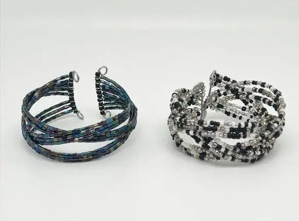 Handmade Lot of 2 Seed Bead Wire Braided Wrap Cuff Bracelets Hand Crafted Black