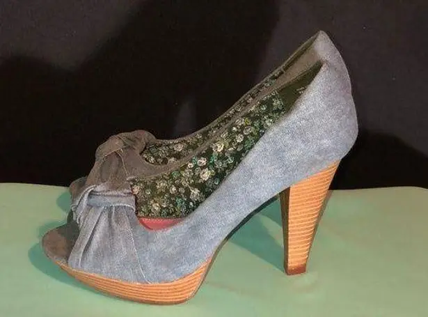 Jean Colored/Patterned Heels Size 9.5