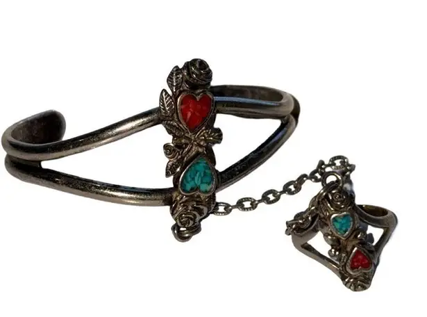 Vintage Native American Southwestern Inlaid Hearts Slave Bracelet/Ring Silver