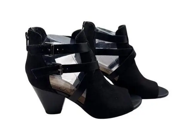 Libby Edelman Size 8 Karla Double Strap Business Casual Peep Toe Sandals