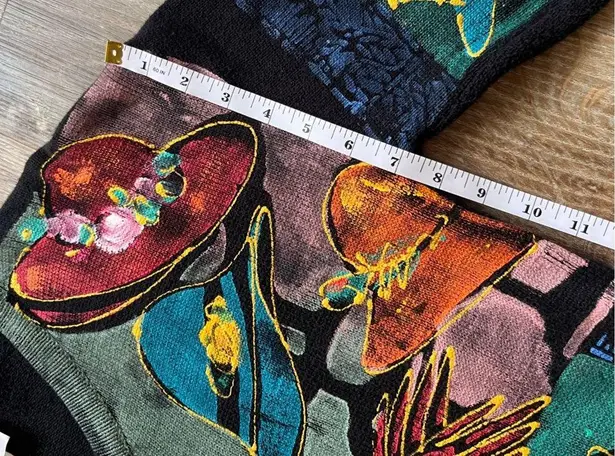 MARGUERITA Tea Time Vintage Theme Ladies Hats Gloves Black Sweater Painted Art Size M