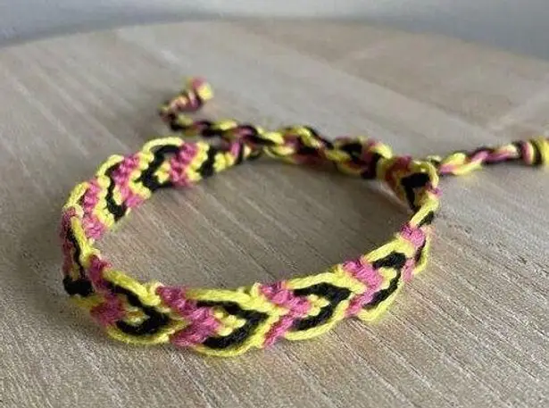 Handmade Letitia Bracelet, anklet, trendy, comfortable, tie, embroidery thread, woven, gi
