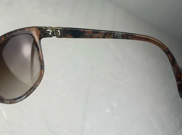 Dolce & Gabbana Womenโs Sunglasses Tortoise Shell Frame Brown Gradient Lenses