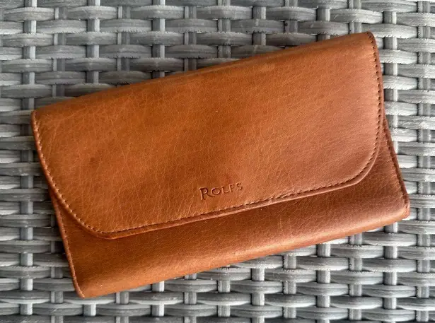 Rolfs tan genuine leather trifold wallet Y2K Brown