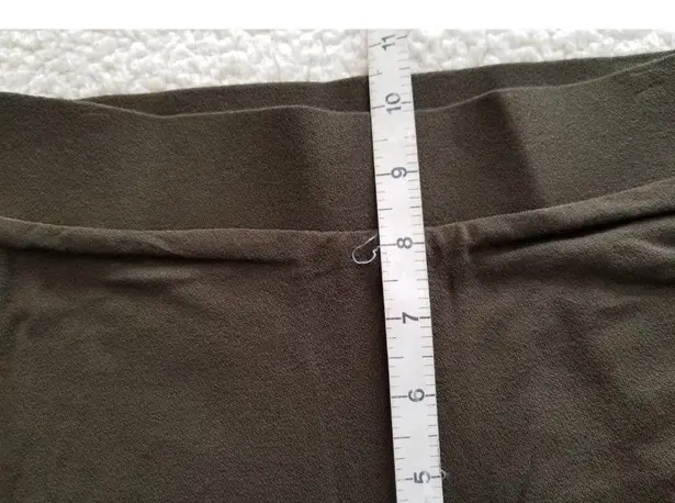 Naked Wardrobe  The Nw-p0004  Leggings Olive Green  Size XS