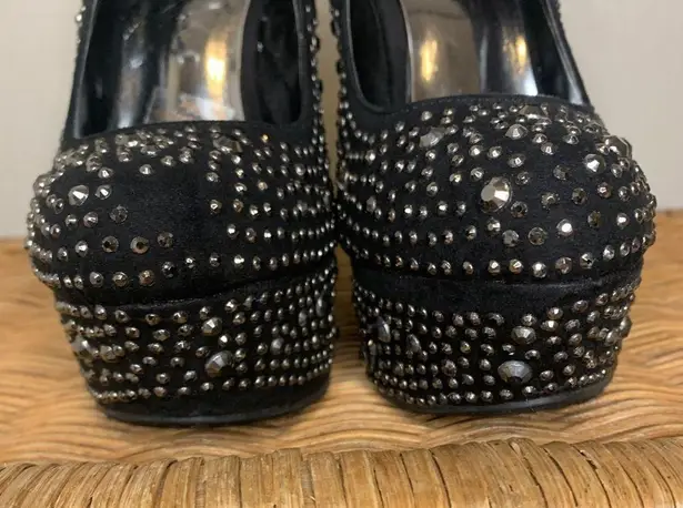 breckelle's Breckelle’s Sequin Stud Sculpted Heel Wedge Ankle Strap Size 7