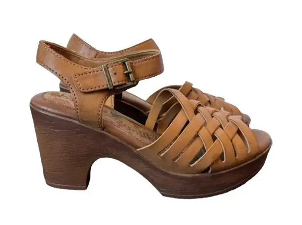 New b.o.c Gweneth Woodgrain Platform Sandal Women’s Size 9M Tan