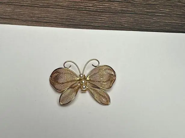 Vintage Napier Butterfly Insect Filigree Gold Tone Faux Pearl Signed Brooch Pin