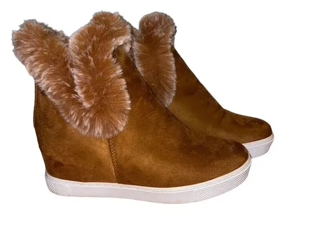 Jessica Carlyle suede fur trim sneaker booties