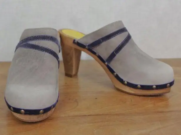 Sanita Grey Leather and wooden clog mules size 37 Gray