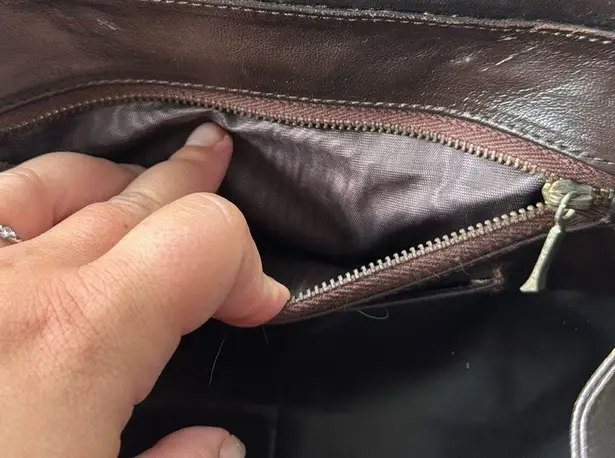 Vintage Roberta di Camerino Leather Doctor Handbag Black