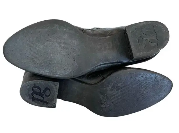 Paul Green Women’s black soft leather ankle booties size 5