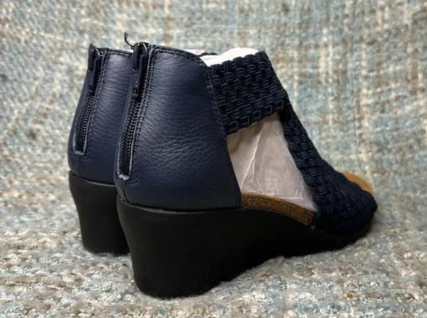 Comfortiva Alesha Stretch Woven Wedge Heeled Sandal in Navy (Wide) Size undefined