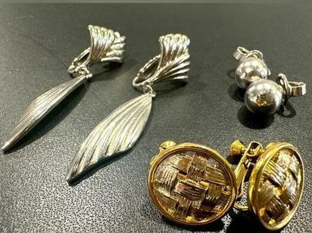 Trifari & NAPIER clip on earrings LOT of 3, gold and silver, Vintage 1920s-1980s