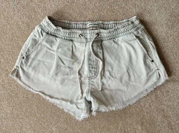 Billabong Shorts