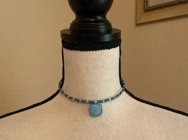 Women’s Bead Costume Necklace Beaded Blue Glass Choker