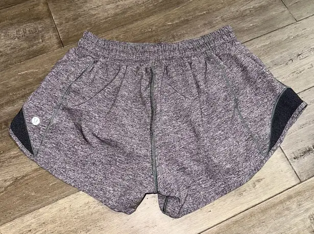 Lululemon Gray Hotty Hot Short 2.5” NWT Size 6